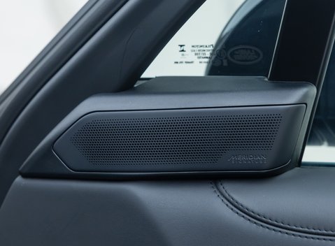 Land Rover Range Rover P530 SV 30