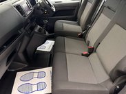 Vauxhall Vivaro 1.5 Vivaro F2900 Professional S/S 18