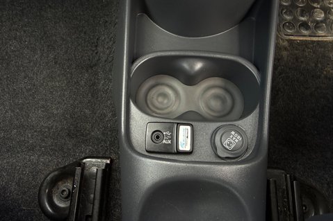 Fiat 500 LOUNGE.. CONVERTIBLE..LOOK ONLY £35:00 R/TAX…BLUETOOTH  27