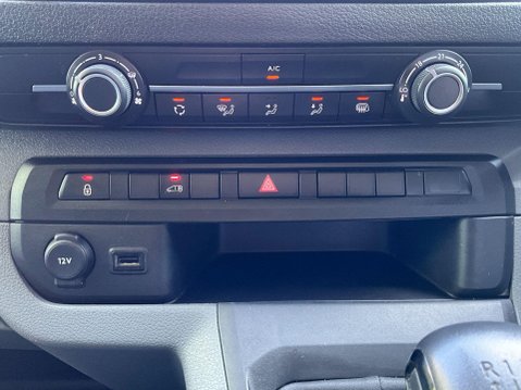 Vauxhall Vivaro 2.0 Turbo D 3100 Dynamic L2 H1 Euro 6 (s/s) 6dr 16
