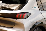 Peugeot 208 ALLURE PREMIUM 9