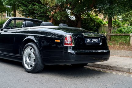 Rolls-Royce Phantom Drophead Coupe 18