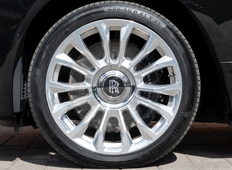 Rolls-Royce Dawn 12