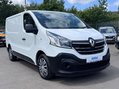 Renault Trafic 2.0 dCi ENERGY 28 Business+ Panel Van 5dr Diesel Manual SWB Standard Roof E 11