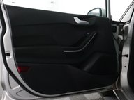Ford Fiesta TITANIUM 44
