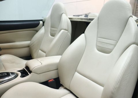 Jaguar XKR 4.2 Convertible 2dr Petrol Automatic (304 g/km, 400 bhp) 44