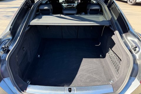Audi A5 SPORTBACK TFSI QUATTRO S LINE MHEV -APPLE CARPLAY -FULL AUDI S/HISTORY 50