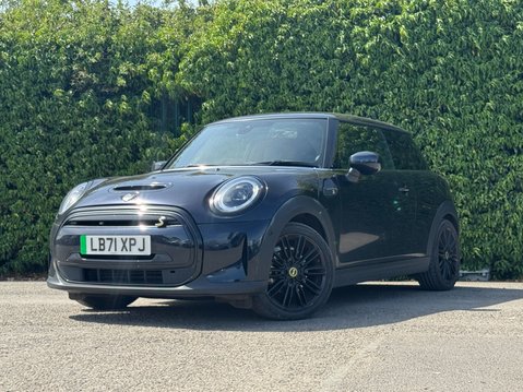 Mini Hatch (Sold) Cooper SE 32.6kWh Level 3 Hatchback 3dr Electric Auto (184 ps) 4