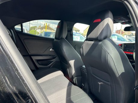 Vauxhall Mokka SRI NAV PREMIUM 9