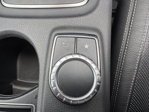Mercedes-Benz A Class A 200 D AMG LINE PREMIUM 42