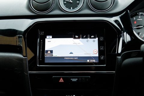 Suzuki Vitara KURO 23