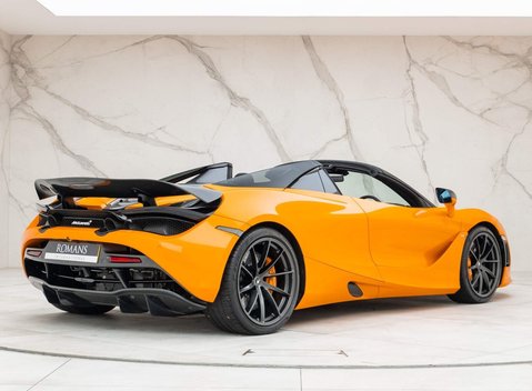 McLaren 720S Spider Peformance 13