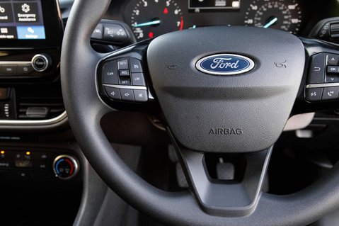 Ford Fiesta TREND 18