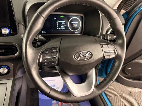 Hyundai KONA 39kWh Premium Auto 5dr (10.5kW Charger) 19
