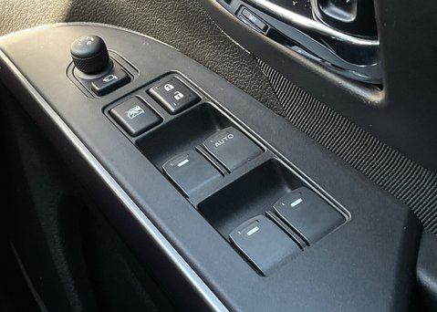 Suzuki SX4 S-Cross MOTION BOOSTERJET MHEV 24
