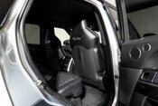Land Rover Range Rover Sport SVR CARBON EDITION. DEPLOYABLE SIDE STEPS. MATRIX LEDs. CARBON FIBRE ENGINE BAY 26