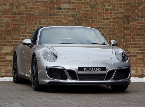 Porsche 911 (991) Targa 4 GTS 1
