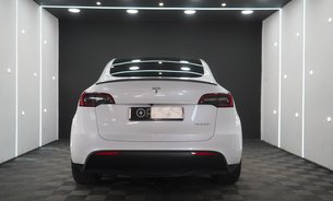 Tesla Model Y PERFORMANCE AWD GROK AI Assistant 21" Alloys Track Mode One Owner VAT Q 6