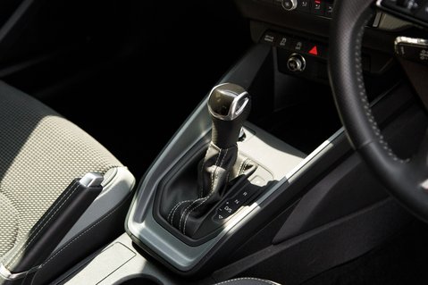 Audi A1 SPORTBACK TFSI S LINE 28