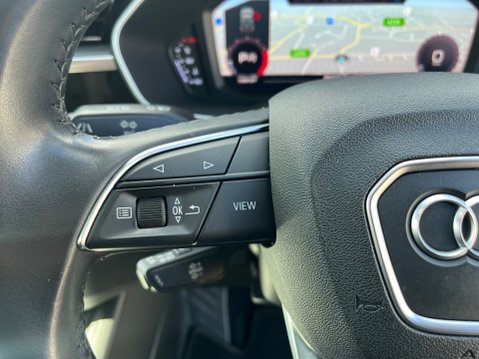 Audi Q3 TFSI SPORT 13