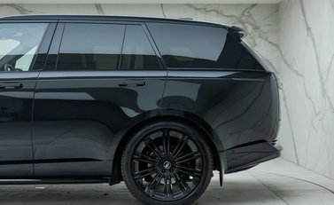 Land Rover Range Rover D350 FIRST EDITION 35