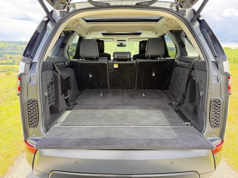 Land Rover Discovery SDV6 HSE LUXURY 34