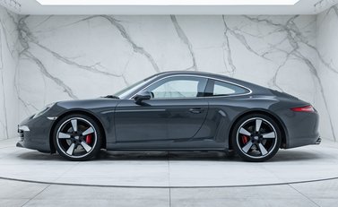 Porsche 911 50th Anniversary Edition 5