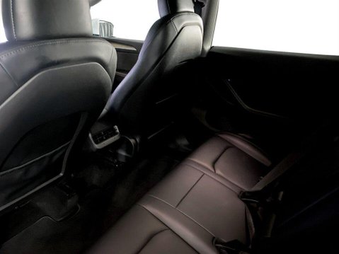 Tesla Model Y (Dual Motor) Long Range SUV 5dr Electric Auto 4WDE (384 bhp) 19