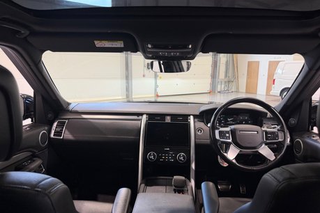 Land Rover Discovery 3.0 D300 MHEV R-Dynamic SE Auto 4WD Euro 6 (s/s) 5dr 27