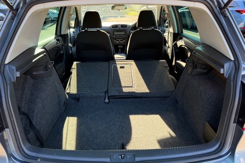 Volkswagen Golf GT TDI DSG - INCREDIBLE HISTORY WITH 14 SERVICES RECORDED 39