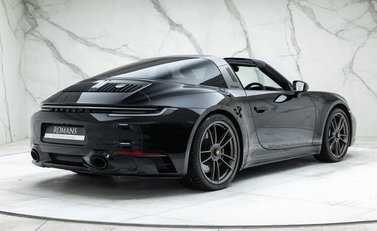 Porsche 911 Targa (992) 50 Years Porsche Design Edition 8