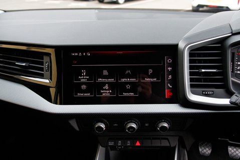 Audi A1 SPORTBACK TFSI SPORT 27