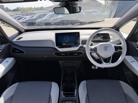 Volkswagen ID.3 Pro Performance 58kWh Business Hatchback 5dr Electric Auto (204 ps) 29