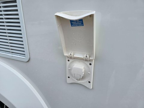 Swift Escape 684 Motor Home 15