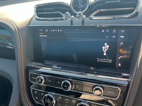 Bentley Bentayga 4.0 V8 S SUV 5dr Petrol Auto 4WD Euro 6 (s/s) (550 ps) 42