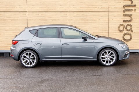 SEAT Leon TSI FR TECHNOLOGY 9