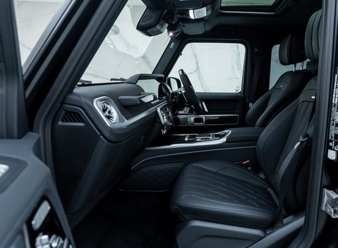 Mercedes-Benz G Series AMG G63 Carbon Edition 18