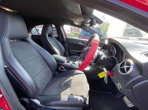 Mercedes-Benz A Class 1.6 A180 AMG Line (Executive) 7G-DCT Euro 6 (s/s) 5dr 5