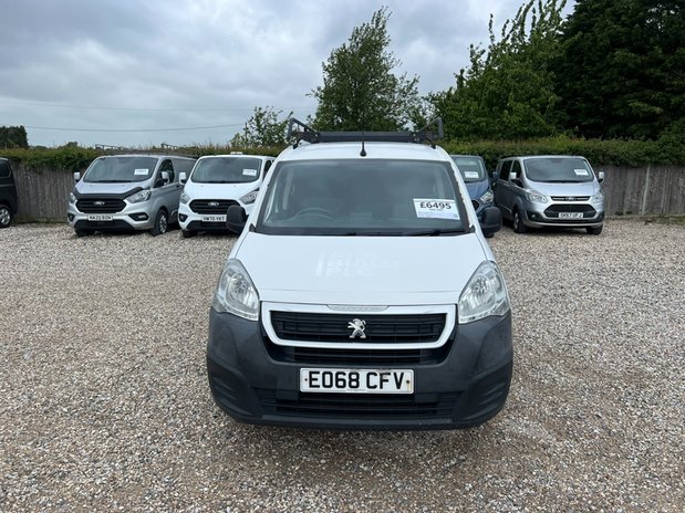 Peugeot Partner SWB L1H1 Low Roof Professional Air Con EURO 6 NO VAT 3