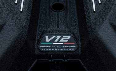 Lamborghini Revuelto 48