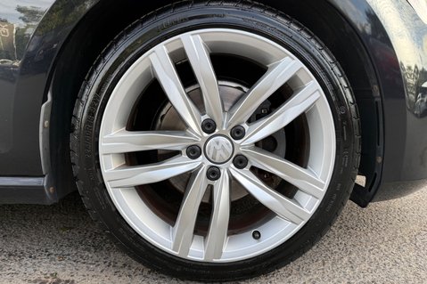 Volkswagen Golf GT EDITION TSI ACT BMT -£35 ROAD TAX -PANORAMIC SUNROOF -10 SERVICES 56