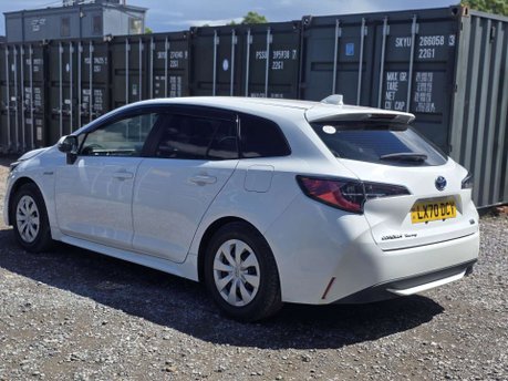 Toyota Corolla 1.8 VVT-h Design Touring Sports 5dr Petrol Hybrid CVT Euro 6 (s/s) (122 ps) 4