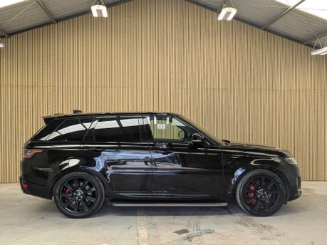 Land Rover Range Rover Sport 2.0 Range Rover Sport HSE Dynamic Black P400e Auto 4WD 5dr 14