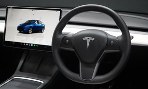 Tesla Model Y LONG RANGE AWD Comfort Suspension White Interior One Owner GROK AI VAT Q 13