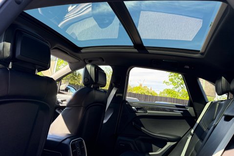 Porsche Macan GTS PDK - PAN ROOF -BOSE -360 CAMS -MEMORY PK - CRAYON 30