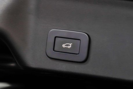 Land Rover Range Rover Evoque 1.5 Range Rover Evoque Autobiography PHEV Auto 4WD 5dr 17