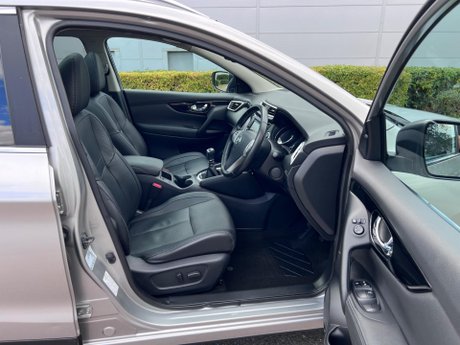 Nissan Qashqai 1.6 dCi Tekna 2WD Euro 6 (s/s) 5dr 67