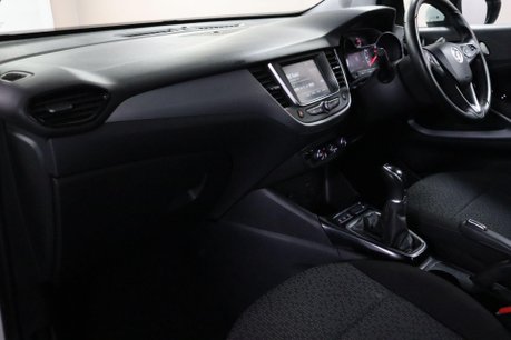 Vauxhall Crossland X SE 34