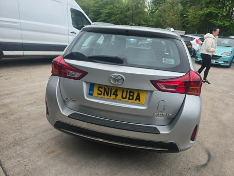 Toyota Auris ICON D-4D ESTATE 6