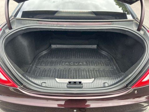 Jaguar XJ 3.0 XJ R-Sport V6 D Auto 4dr 10